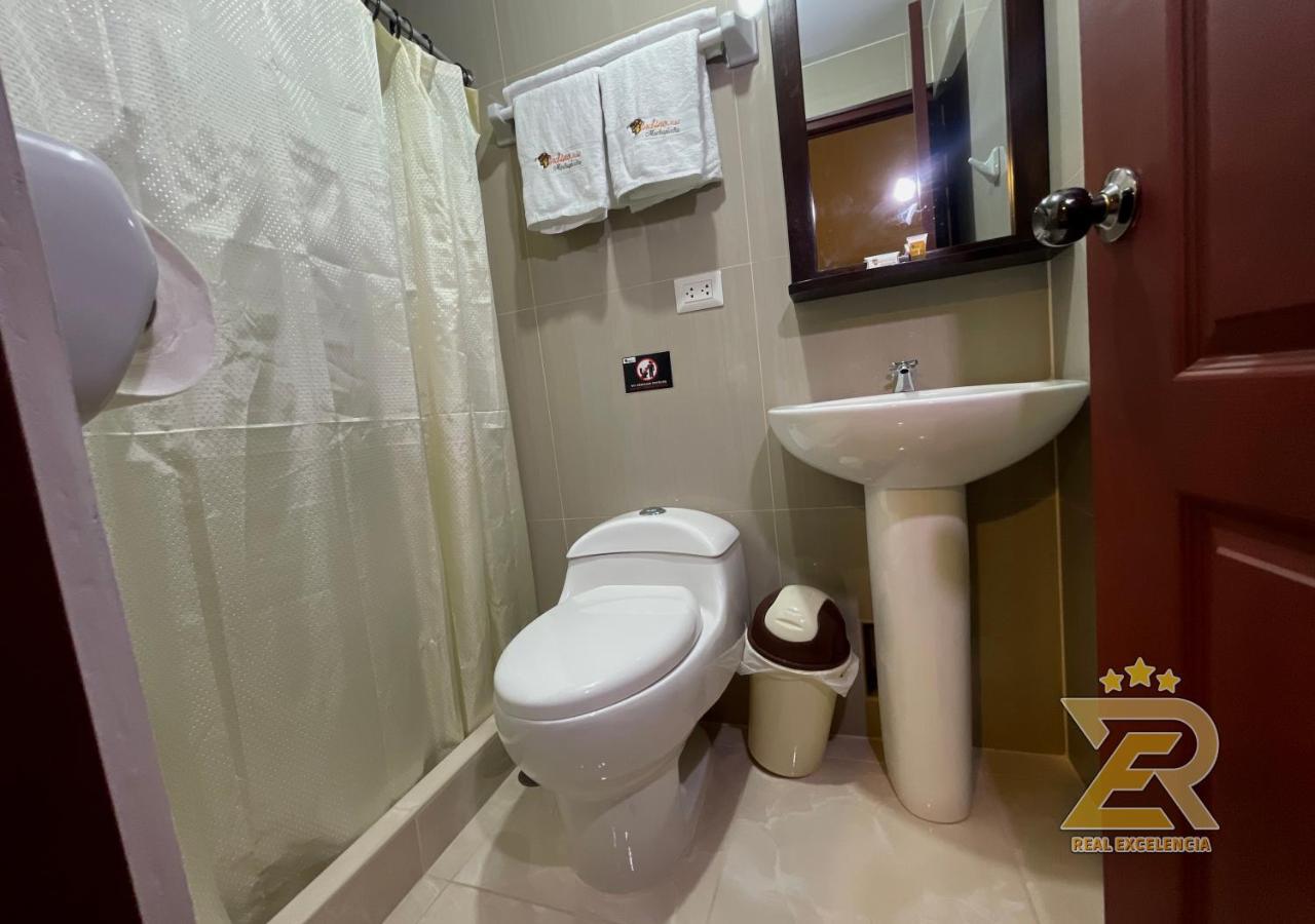 Real Excelencia Hotel Aguas Calientes Bagian luar foto